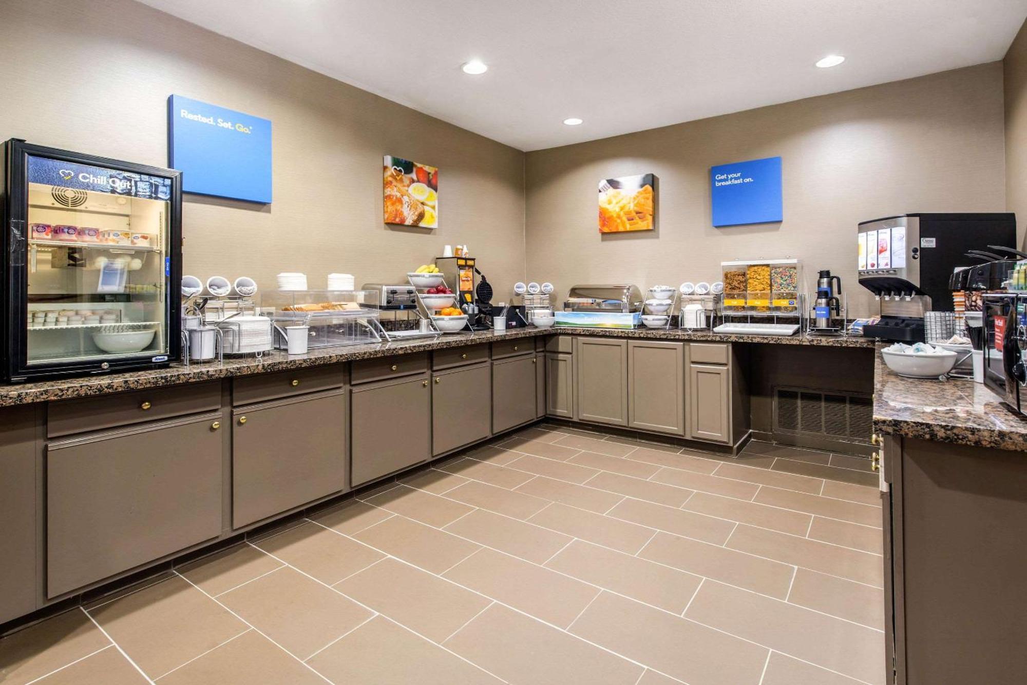 האמבל Comfort Inn & Suites Iah Bush Airport - East מראה חיצוני תמונה